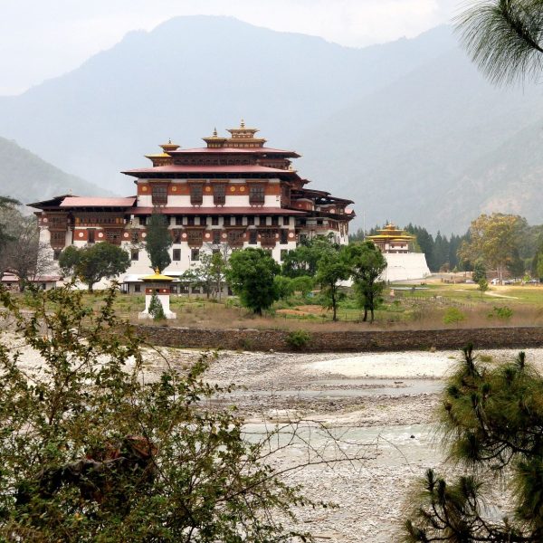 punakha-dzong-bhutan